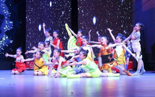 舞动青春 利通区中小学生舞蹈比赛暨新年文艺汇演倾情奉献